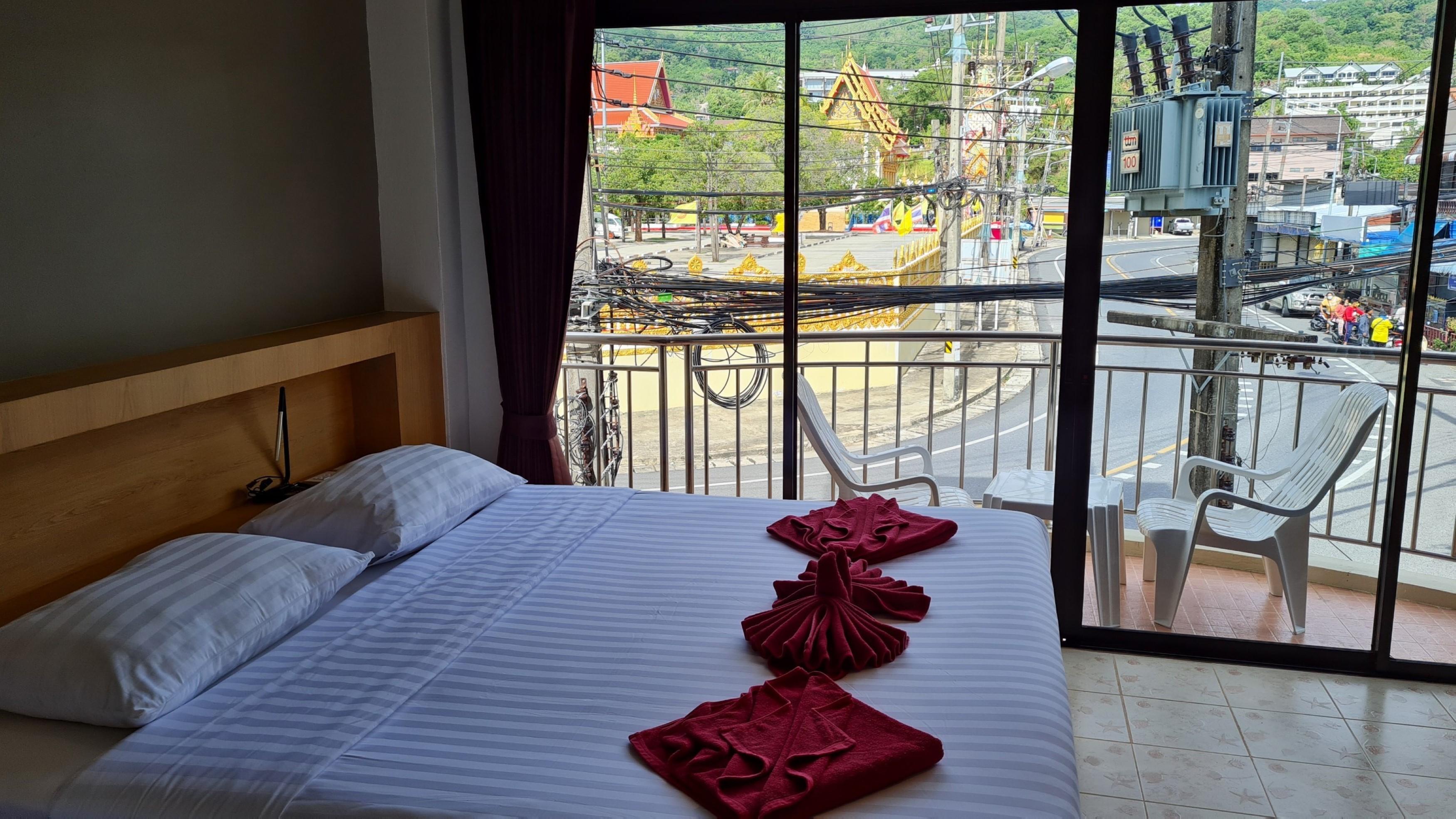 Room Actually Karon Exterior photo